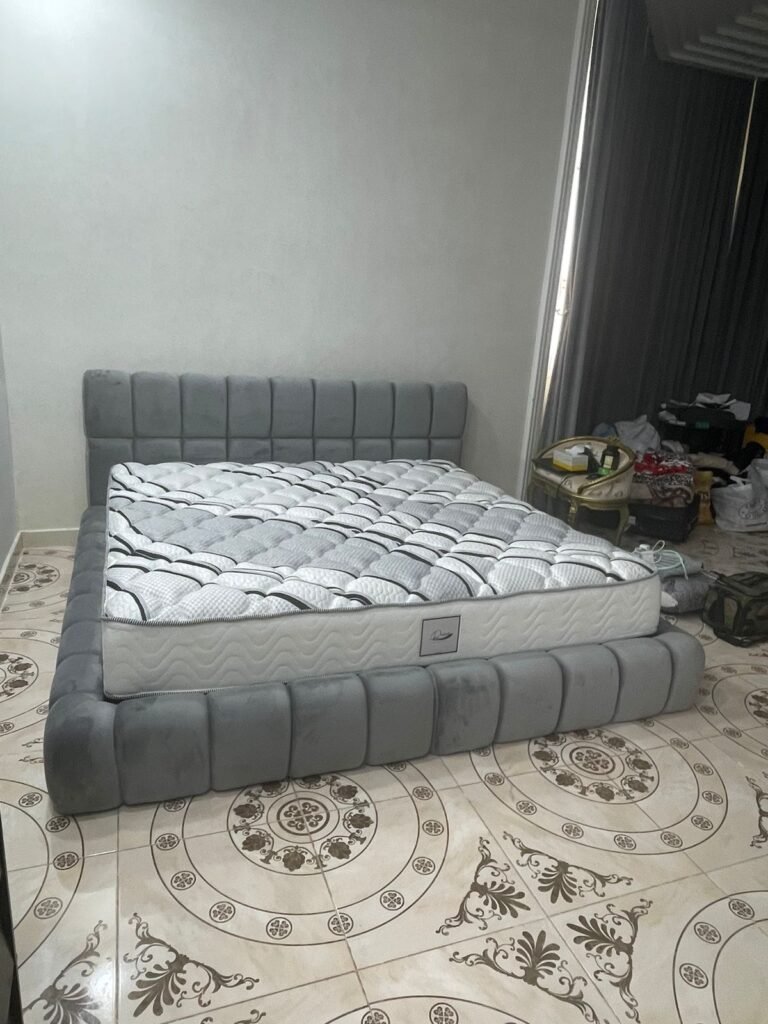 "king-size-bed-with-mattress"