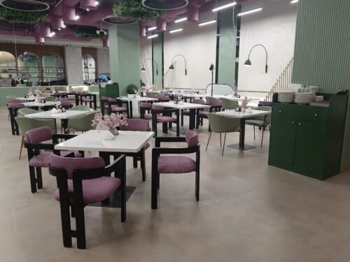 "bespoke-restaurant-tables-and-chairs"